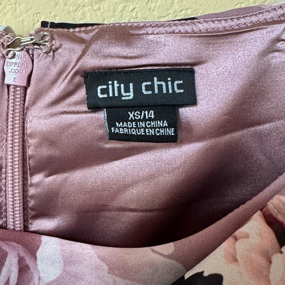 CITY CHIC BEAUTIFUL FLORAL QUARTZ COCKTAIL DRESS FULLY LINED SIZE 14 - Picture 6 of 8